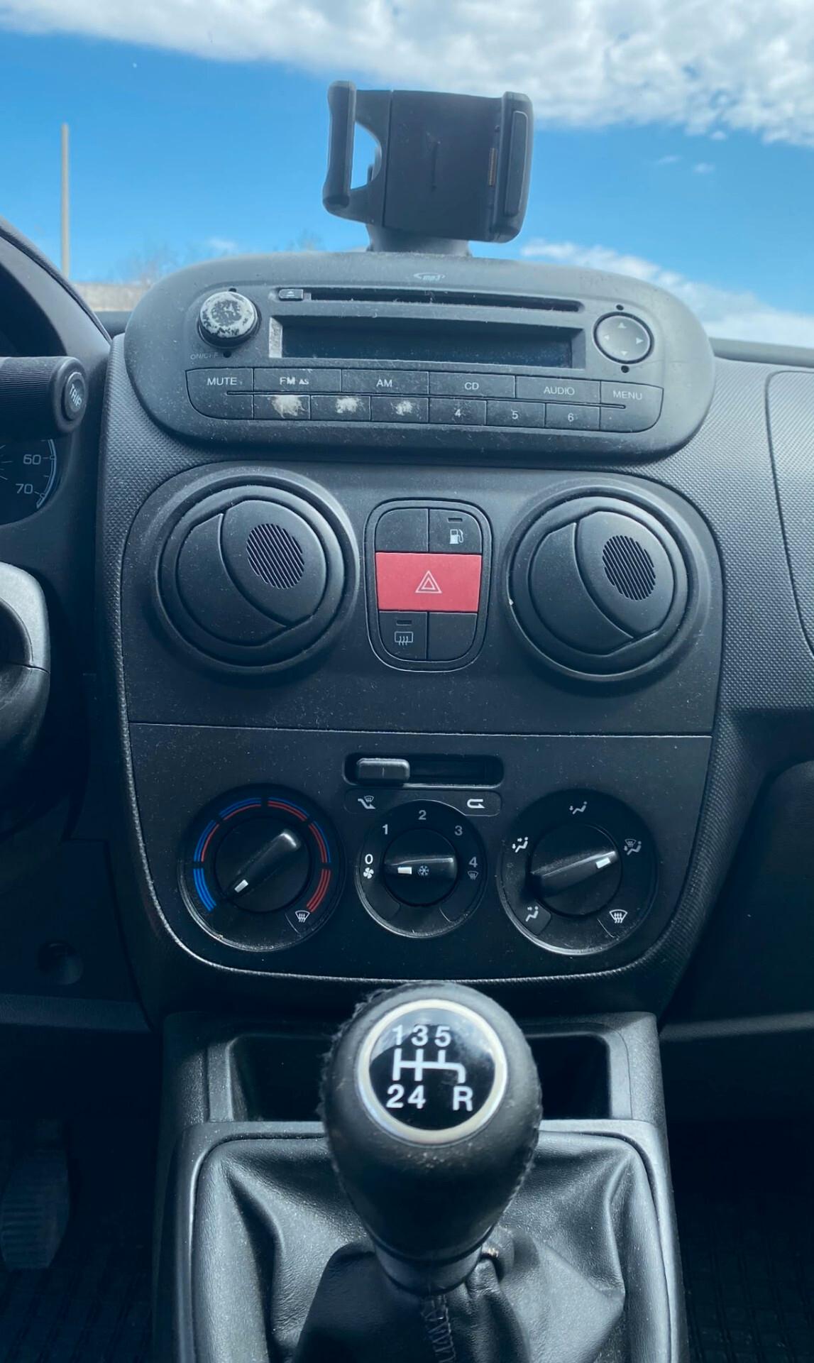 Fiat Qubo 1.4 8V 77 CV Dynamic Natural Power