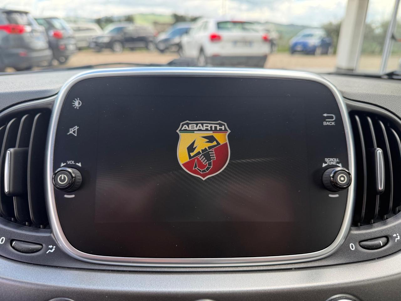 Abarth 595 1.4 Turbo T-Jet 160 CV Pista