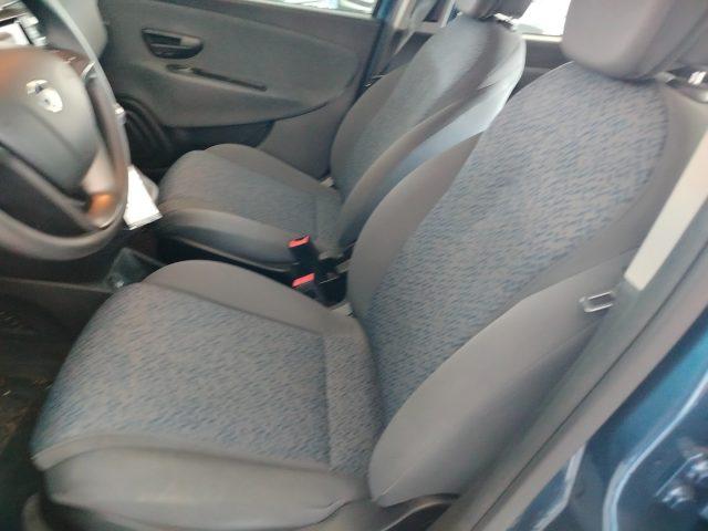 LANCIA Ypsilon 1.0 FireFly 5 porte S&S Hybrid Silver