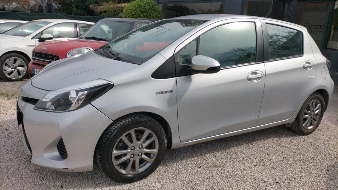 Toyota Yaris 1.5 Hybrid 5 porte Lounge**PREZZO REALE**