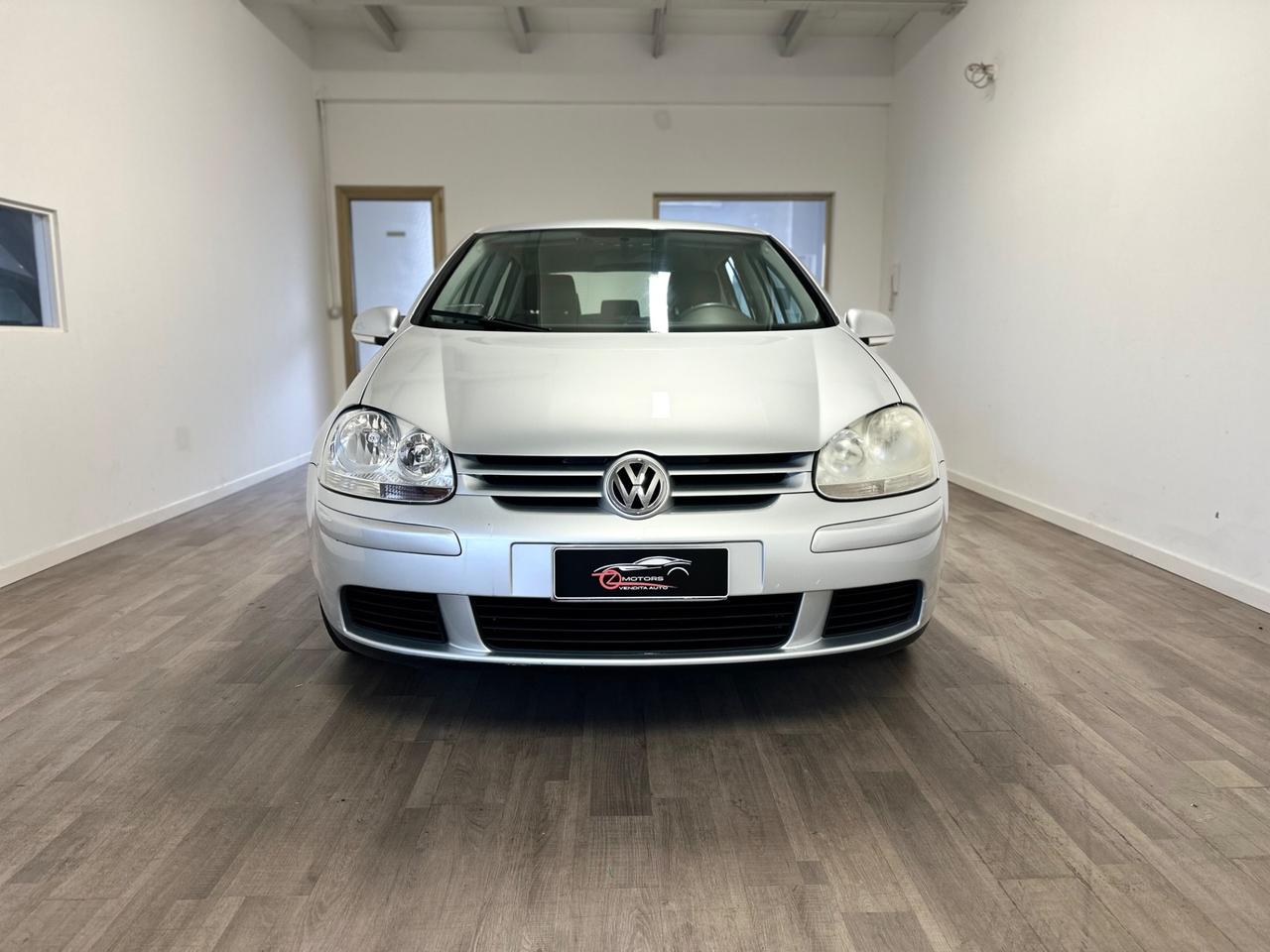 Volkswagen Golf 1.6 5p. Comfortline