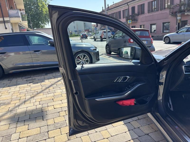 BMW 320 d Touring Msport auto FULL LED-CAM-NAVI-19"