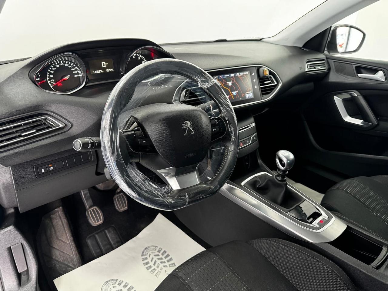 Peugeot 308 PureTech Turbo 130 S&S Allure