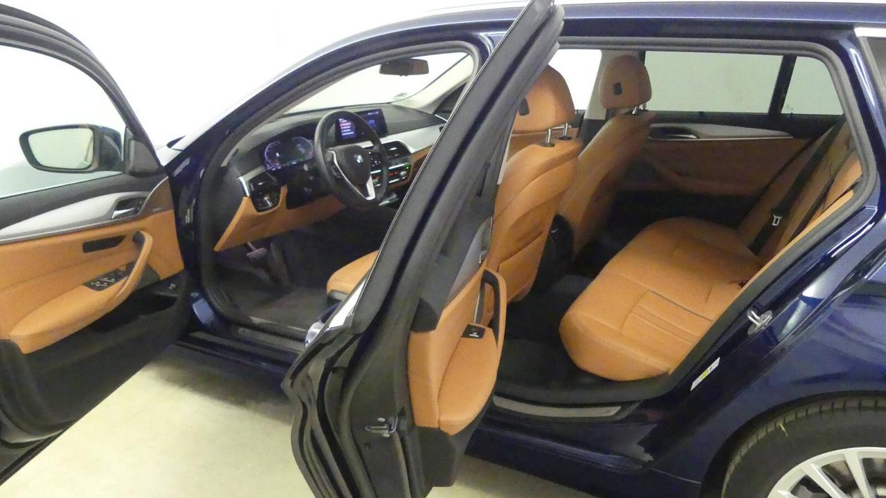 Bmw 520 520d TOURING LUXURY