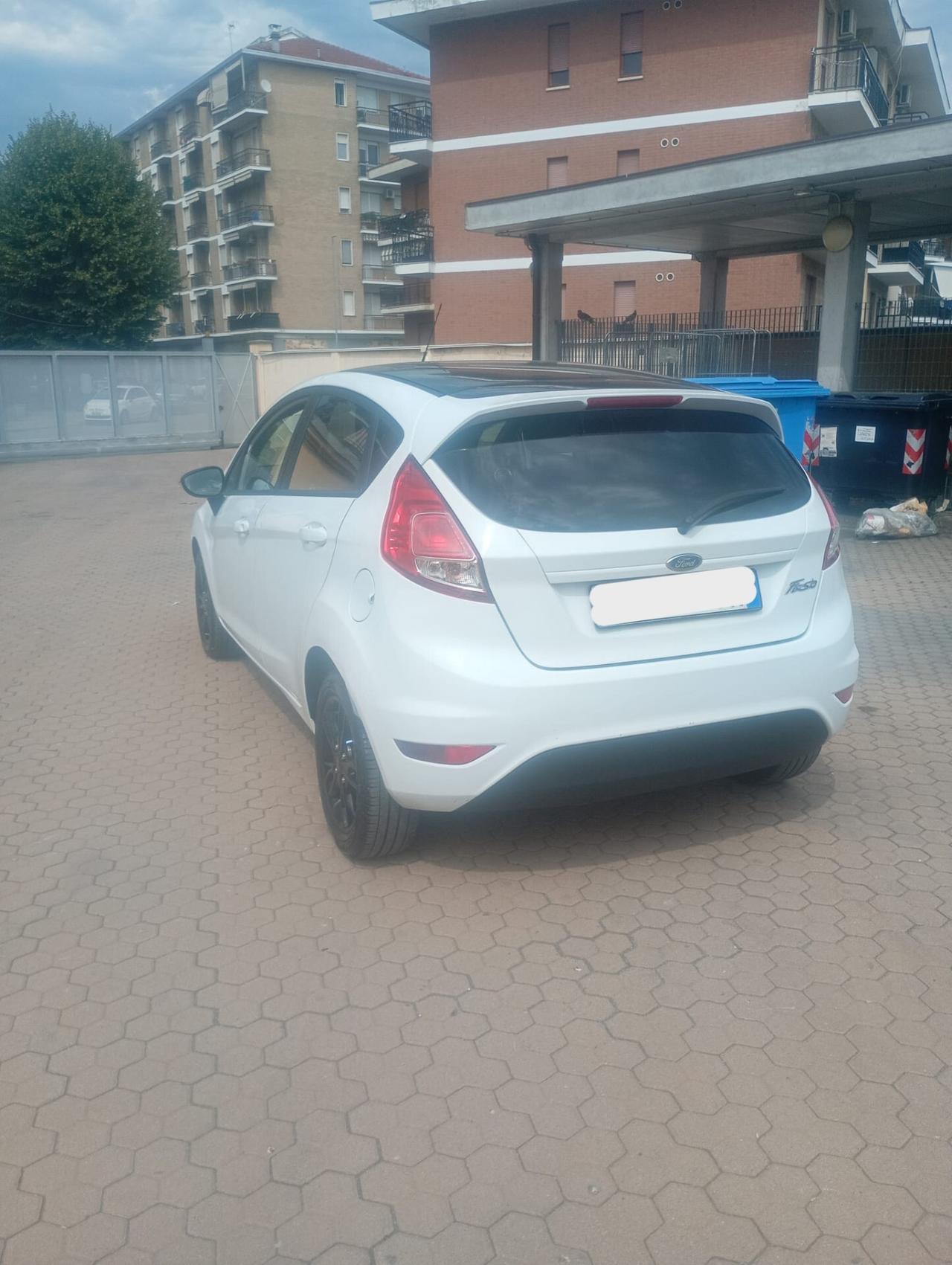 Ford Fiesta - APERTI AD AGOSTO