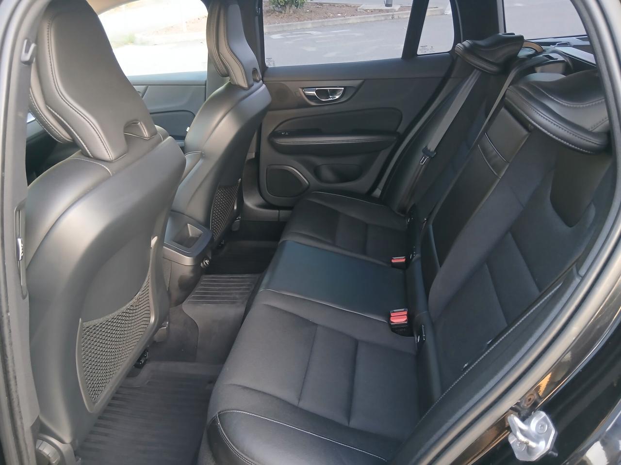 Volvo V60 D3 Geartronic FULL optional tua a € 199 mese