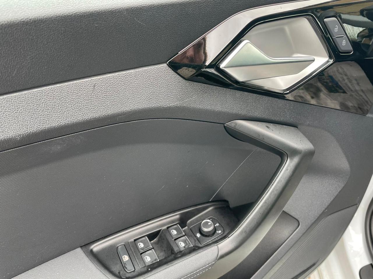 Audi A1 SPB 30 TFSI S line edition