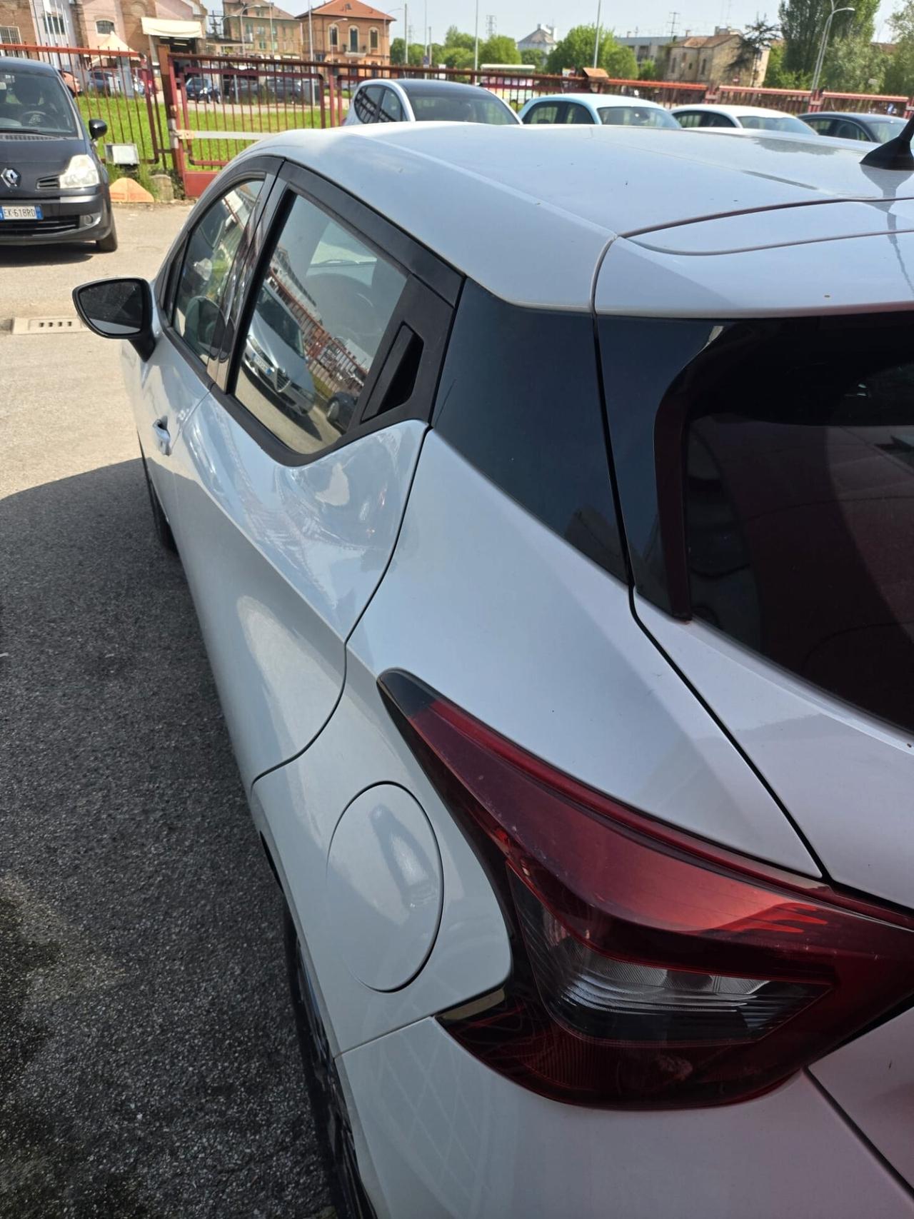 Nissan Micra 1.0L 12V 5 porte Acenta