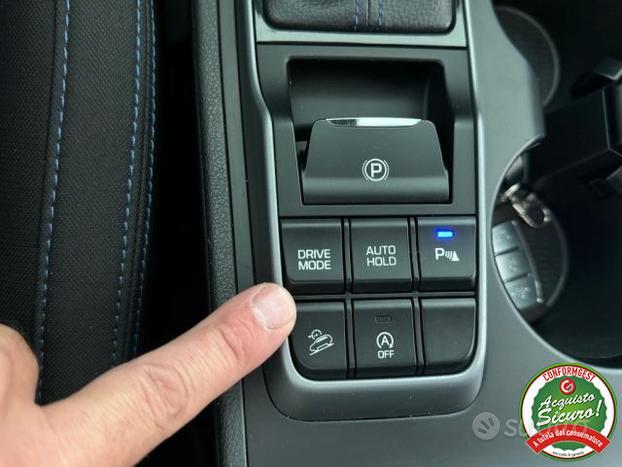 HYUNDAI Tucson 1.7 CRDi DCT XPossible Tetto 19 F