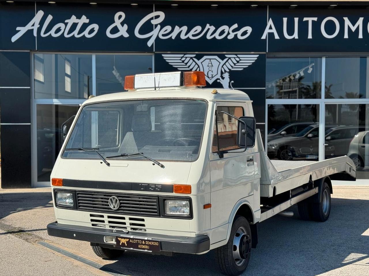 CARROATTREZZI SOCCORSO STRADALE LT 55 PATENTE B