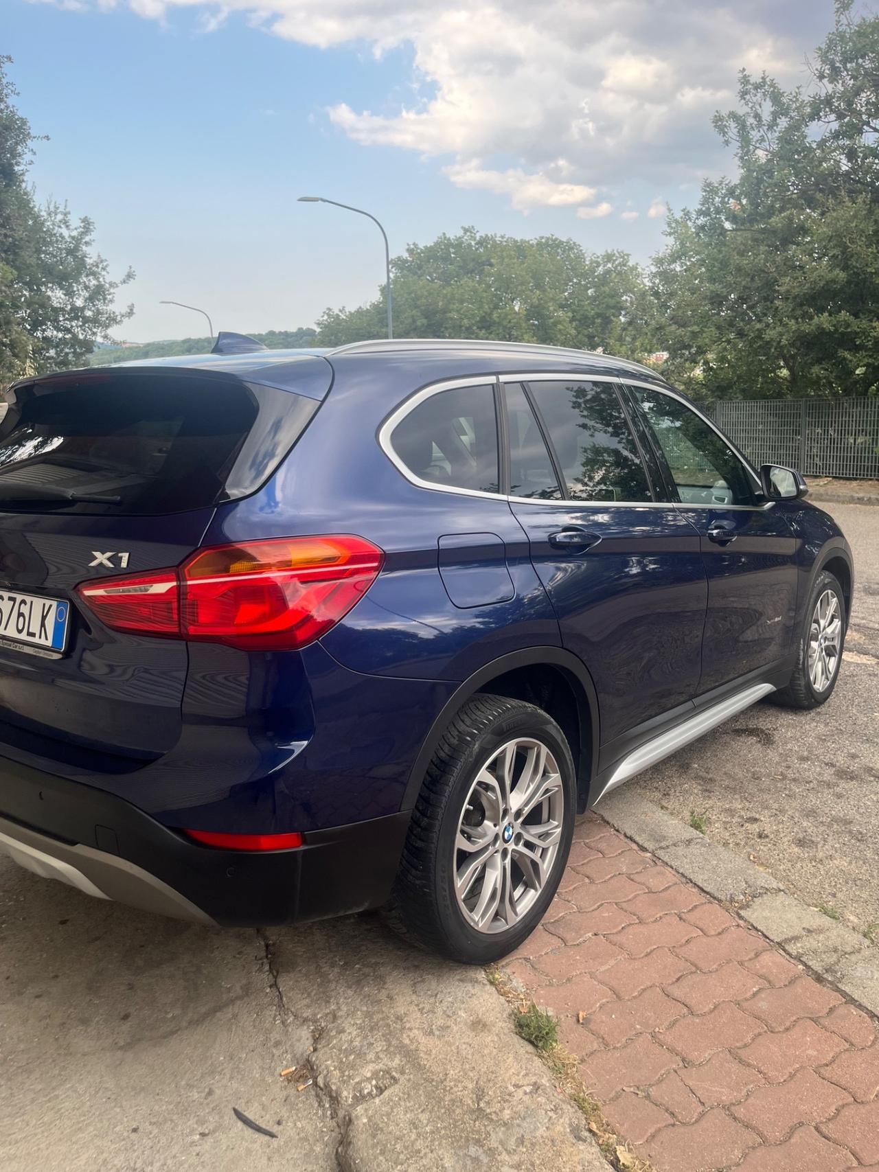 Bmw X1 sDrive18d xLine