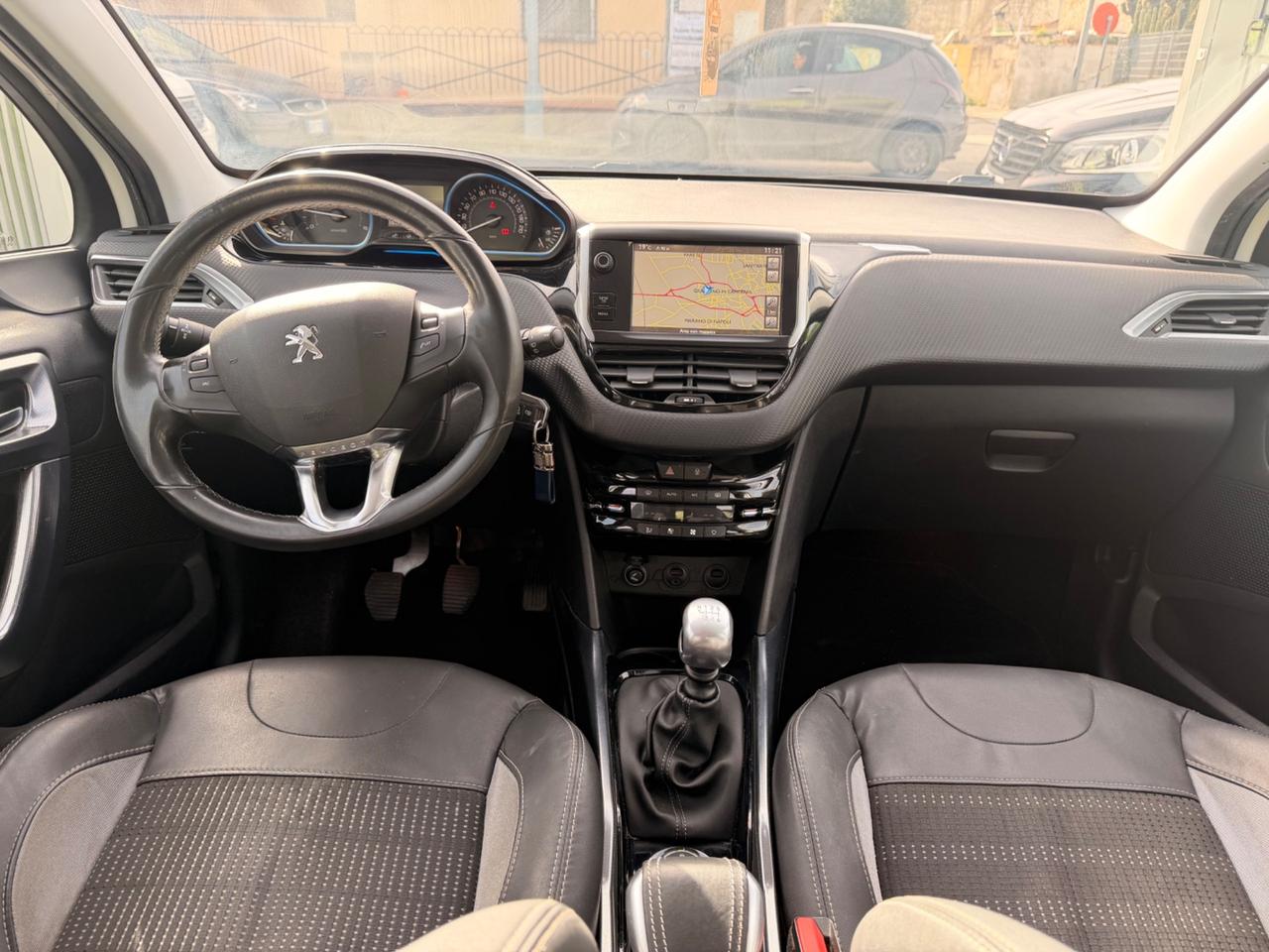 Peugeot 2008 1.6 e-HDi 115 CV Stop&Start Allure