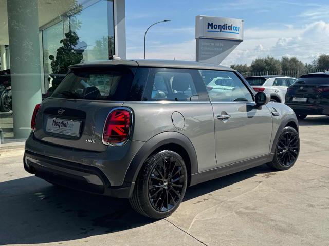MINI Mini 1.5 One Essential cerchi da 17?