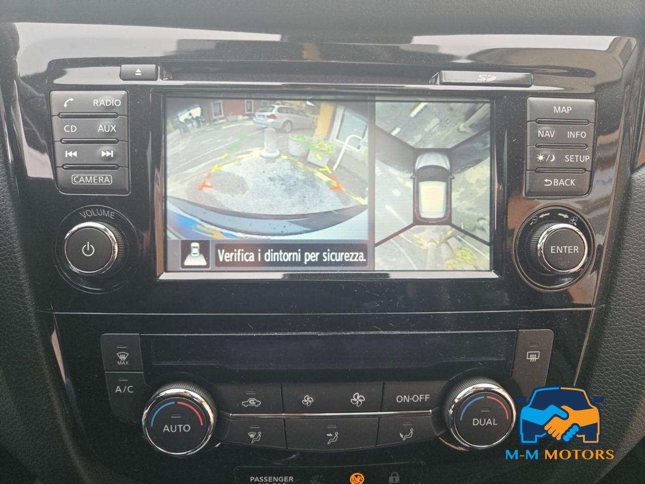 NISSAN Qashqai 1.5 dCi Tekna Plus