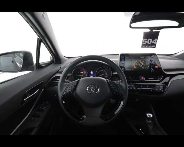 TOYOTA C-HR 1.8 Hybrid E-CVT Business