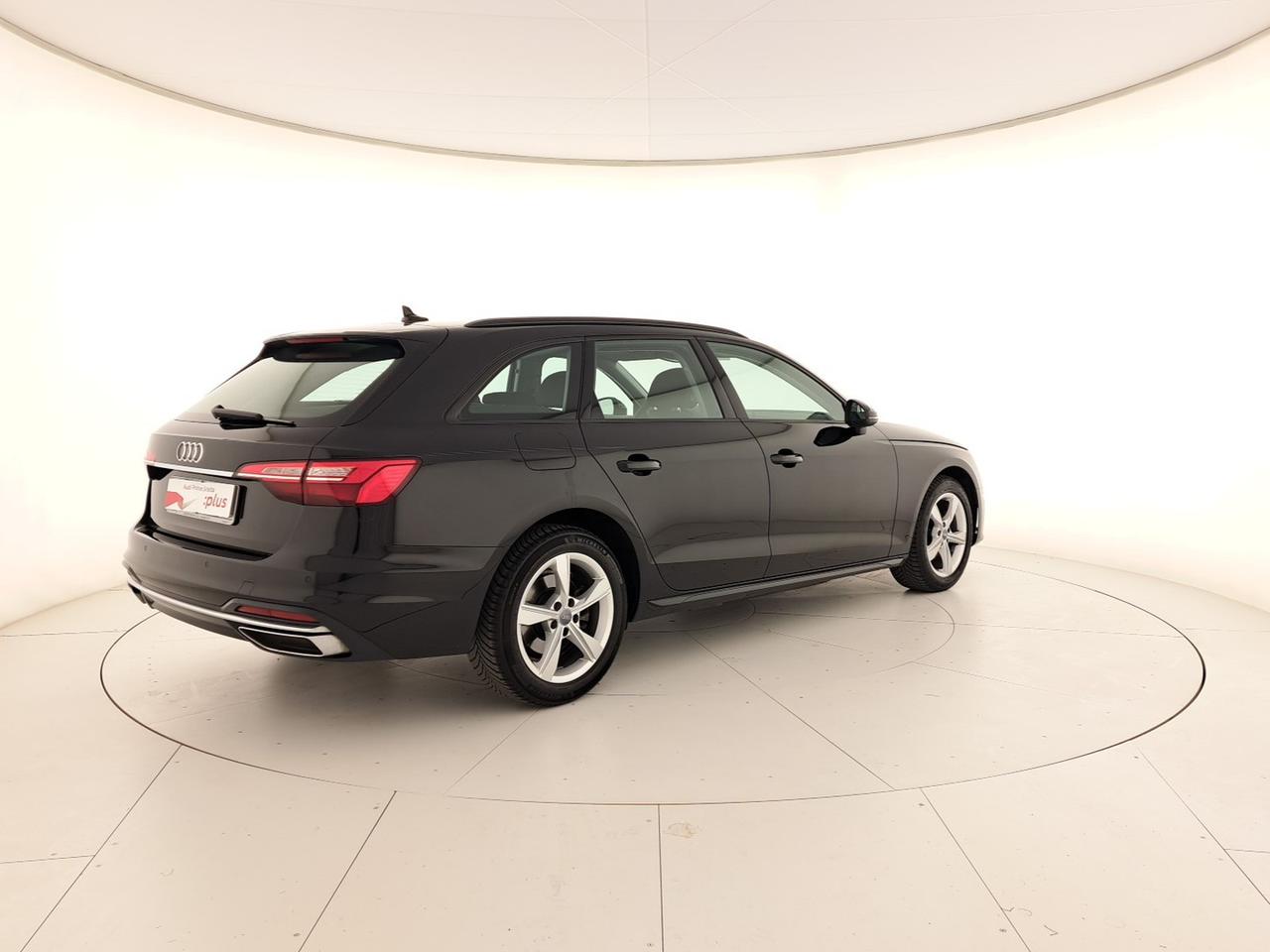 Audi A4 avant 35 2.0 tdi mhev business advanced 163cv s-tronic