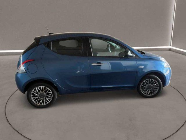LANCIA Ypsilon 3ª serie - 1.0 FireFly 5 porte S&S Hybrid Go