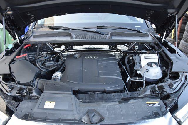 AUDI Q5 40 TDI quattro S tronic Business Sport *COCKPIT*