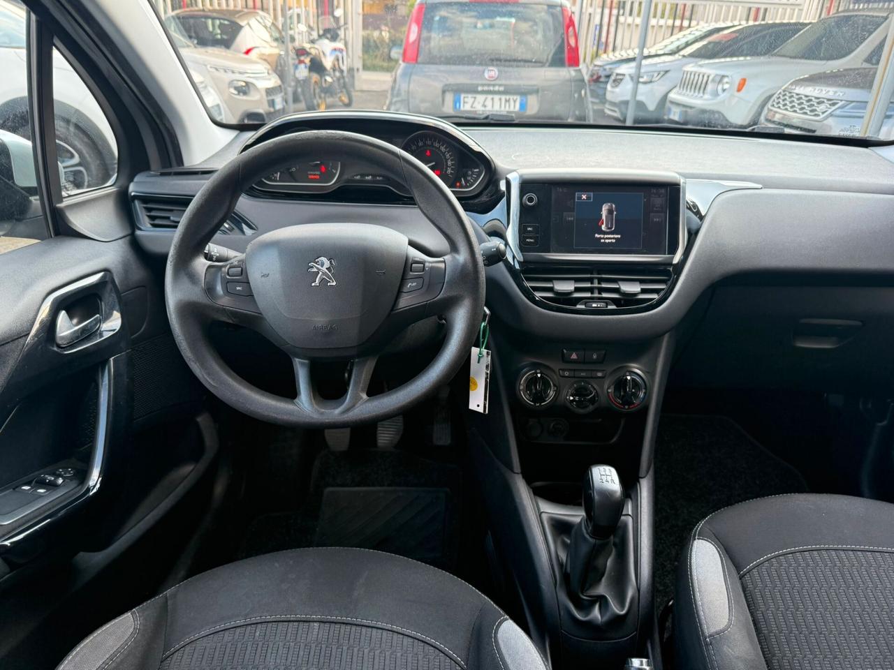 Peugeot 208 PureTech 82 3 porte Allure