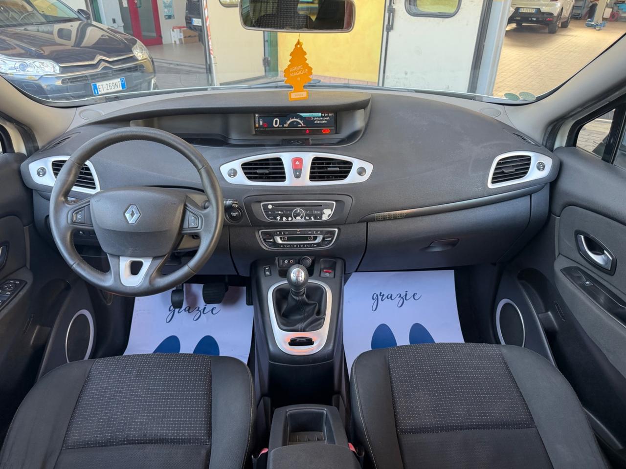 Renault Scenic Scénic X-Mod 1.5 dCi 110CV Dynamique