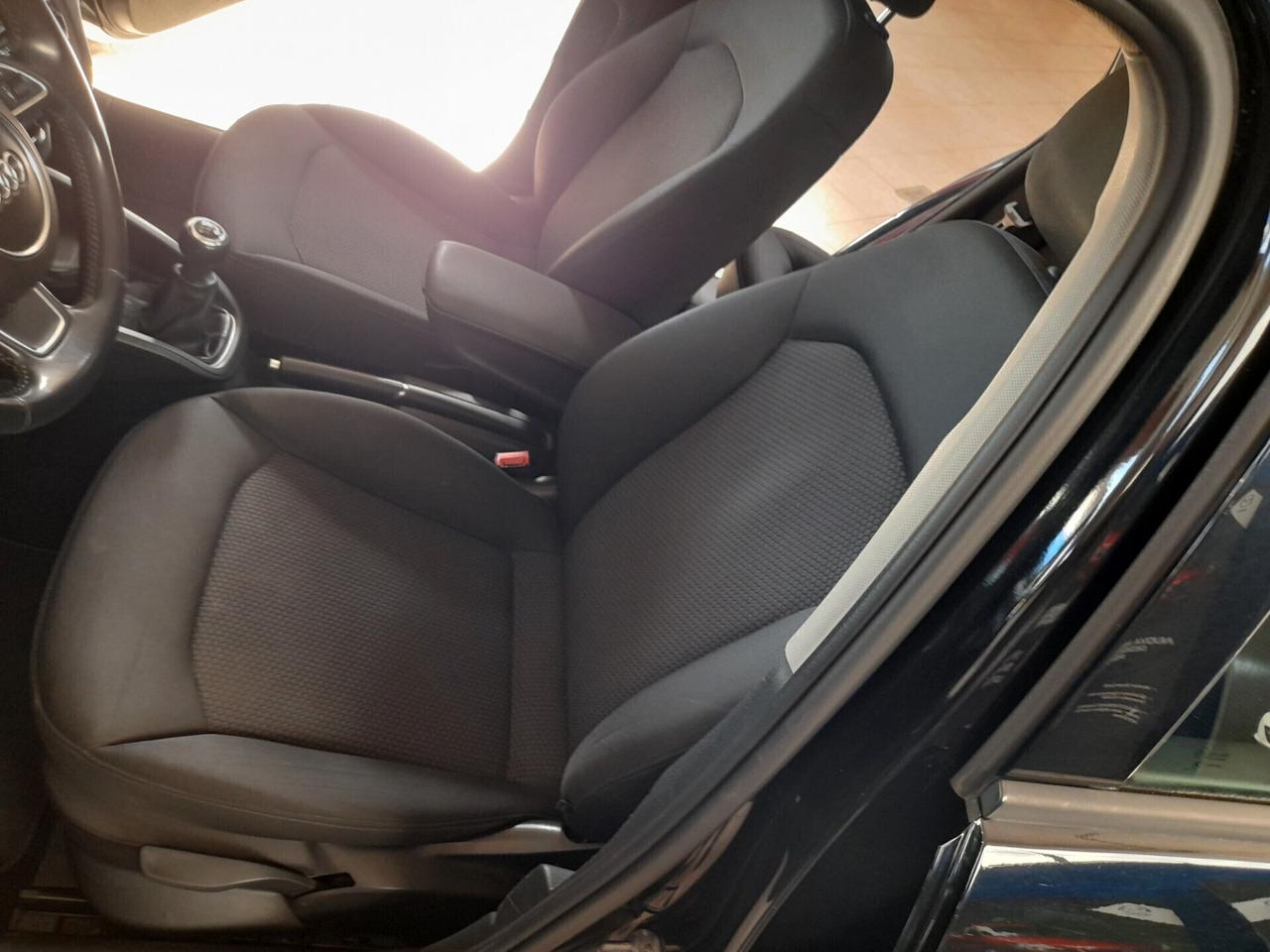 Audi A1 1.6 TDI S line edition plus