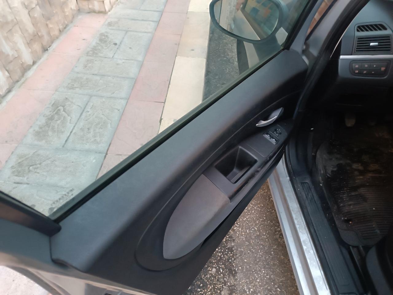 Fiat Grande Punto 1.3 MJT 75 CV 5 porte Dynamic