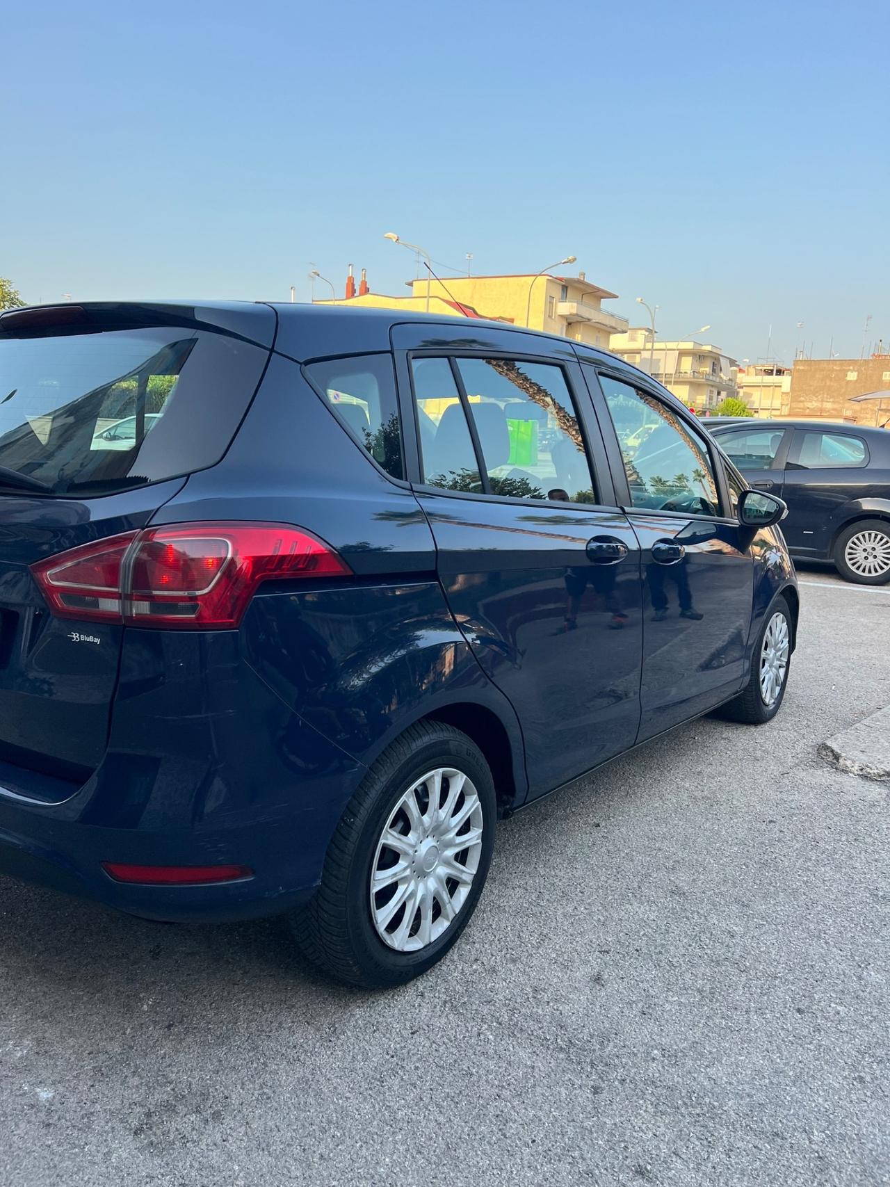 Ford B-Max 1.5 TDCi 75 CV Titanium