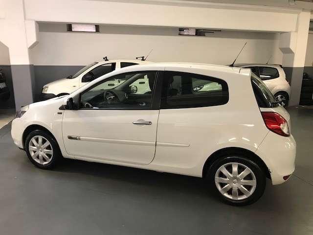 Renault Clio Clio III 2009 3p 1.2 16v Live!