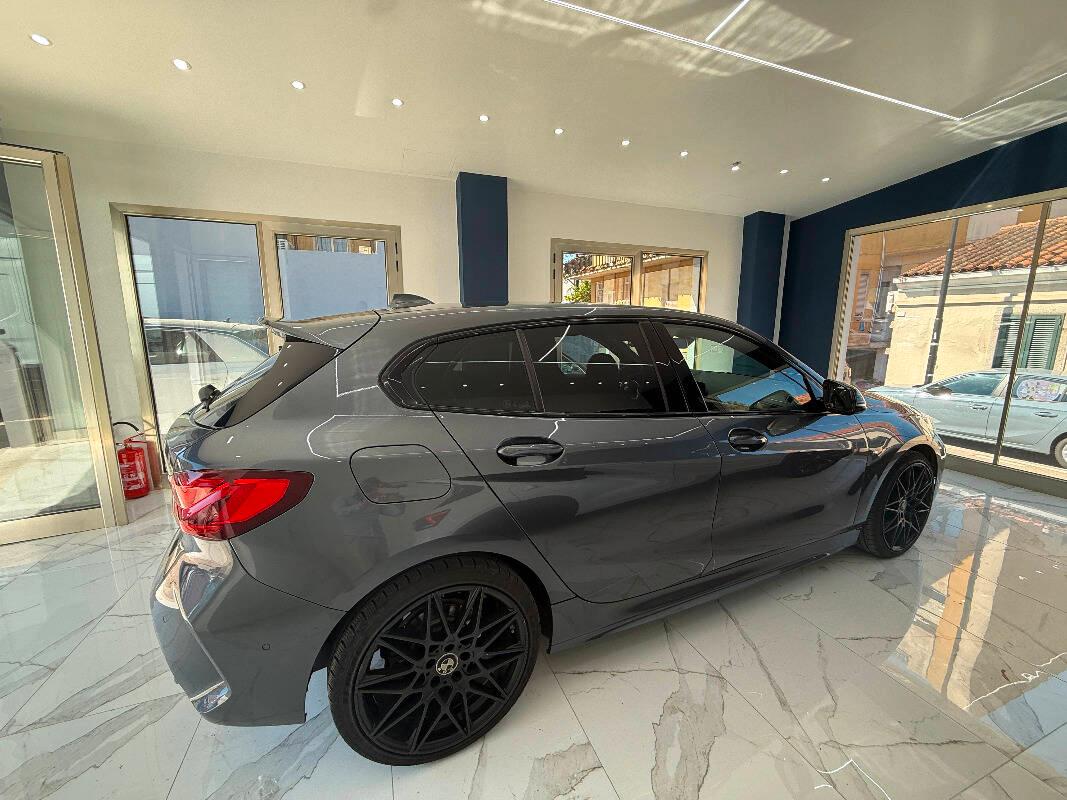 BMW Serie 1 BMW 118d Msport auto 12 MESI GARANZIA