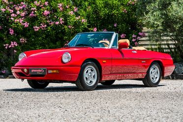 Alfa Romeo Spider 1.6