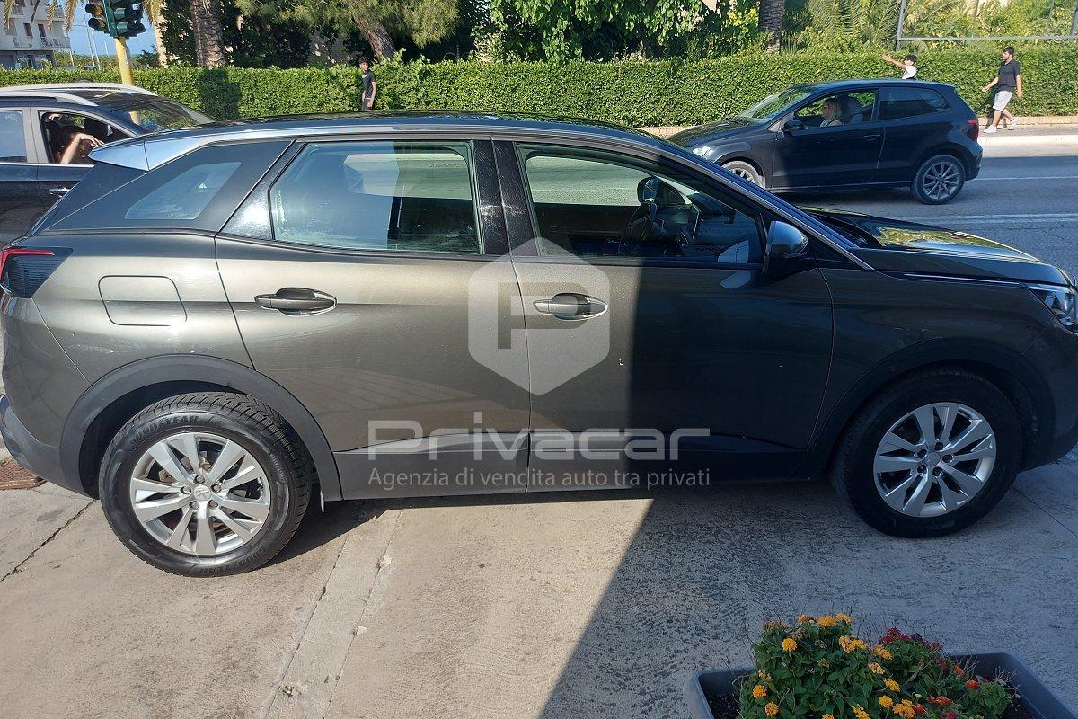 PEUGEOT 3008 BlueHDi 120 S&S Business