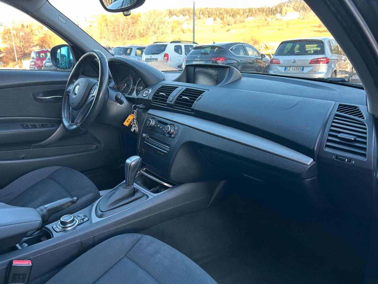 Bmw 118 118d cat 5 porte Attiva DPF "AUTOMATICA"