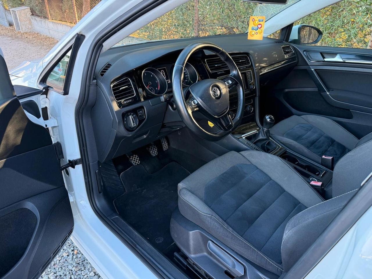 Volkswagen Golf 1.6 TDI DSG 5p. Highline BlueMotion Technology