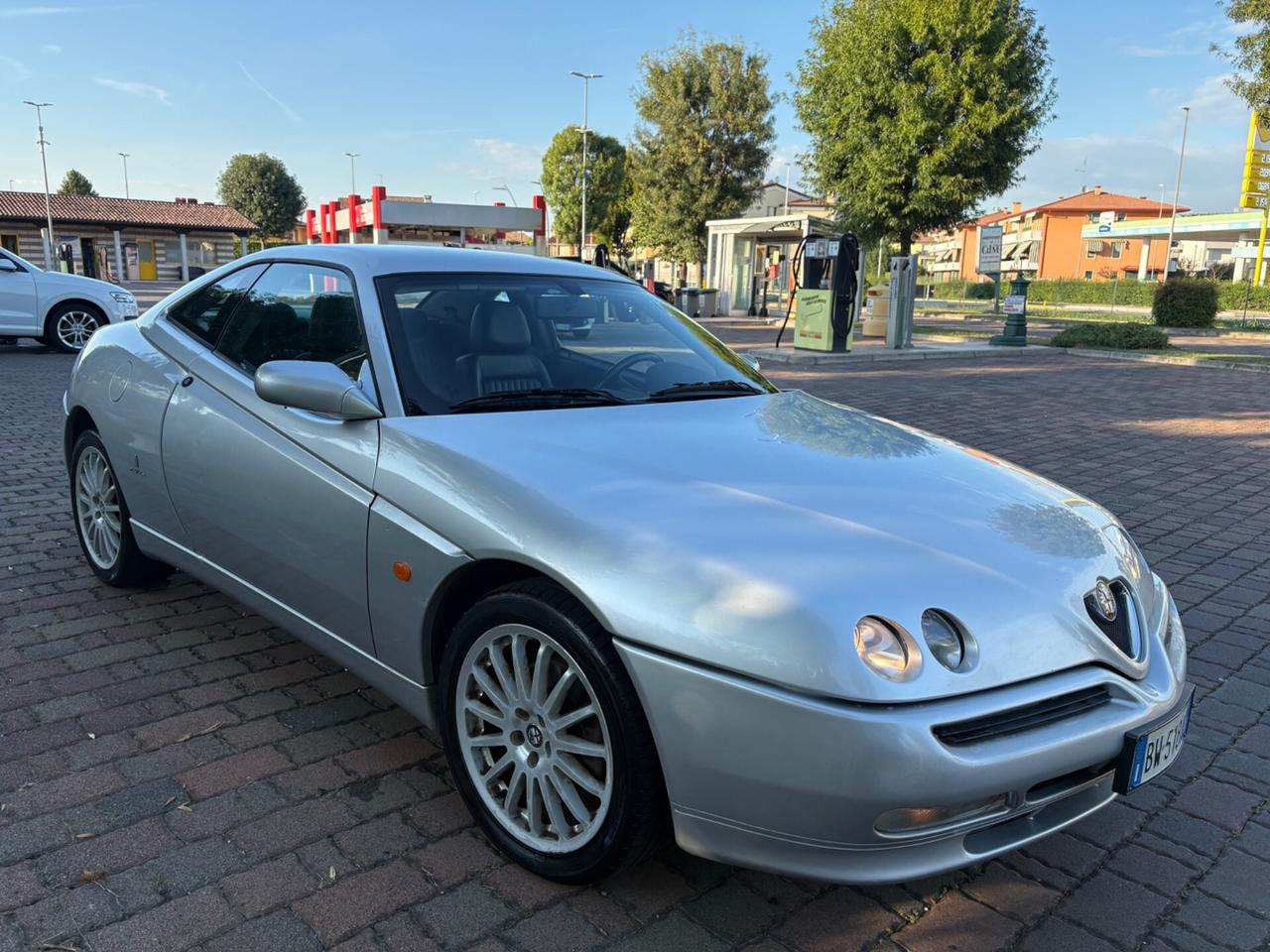 Alfa Romeo GTV 2.0i 16V Twin Spark cat L