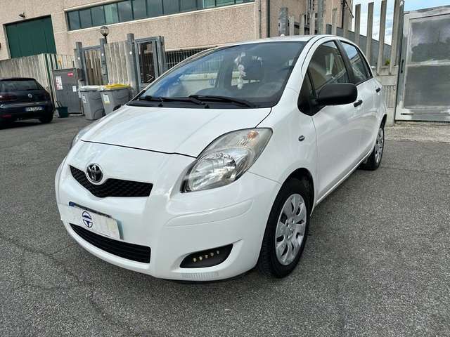 Toyota Yaris 1.0 5 porte Sol