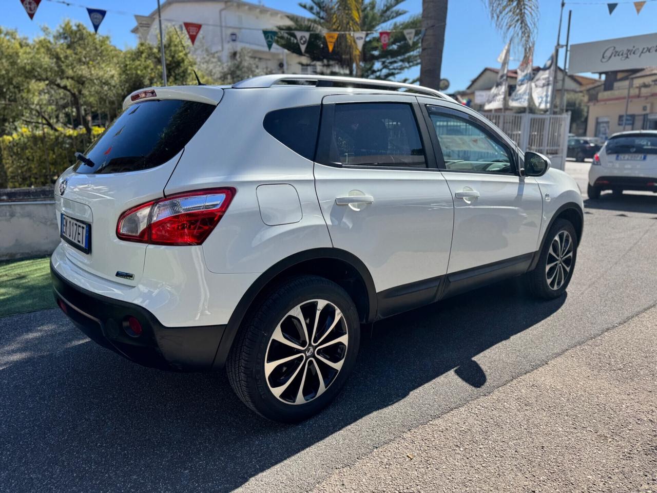 Nissan Qashqai Qashqai 2 1.6 dCi DPF Tekna