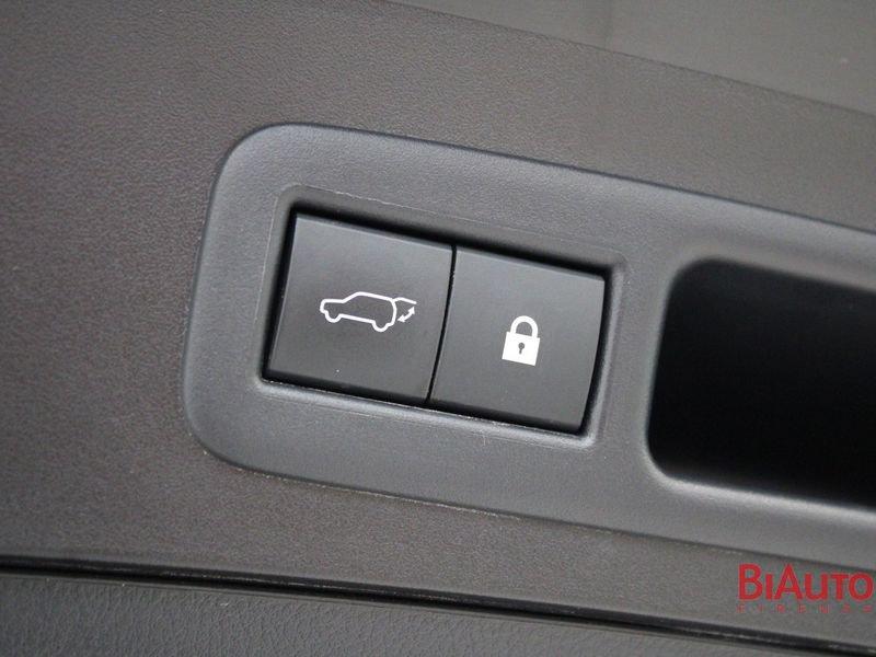 Lexus UX Hybrid Premium