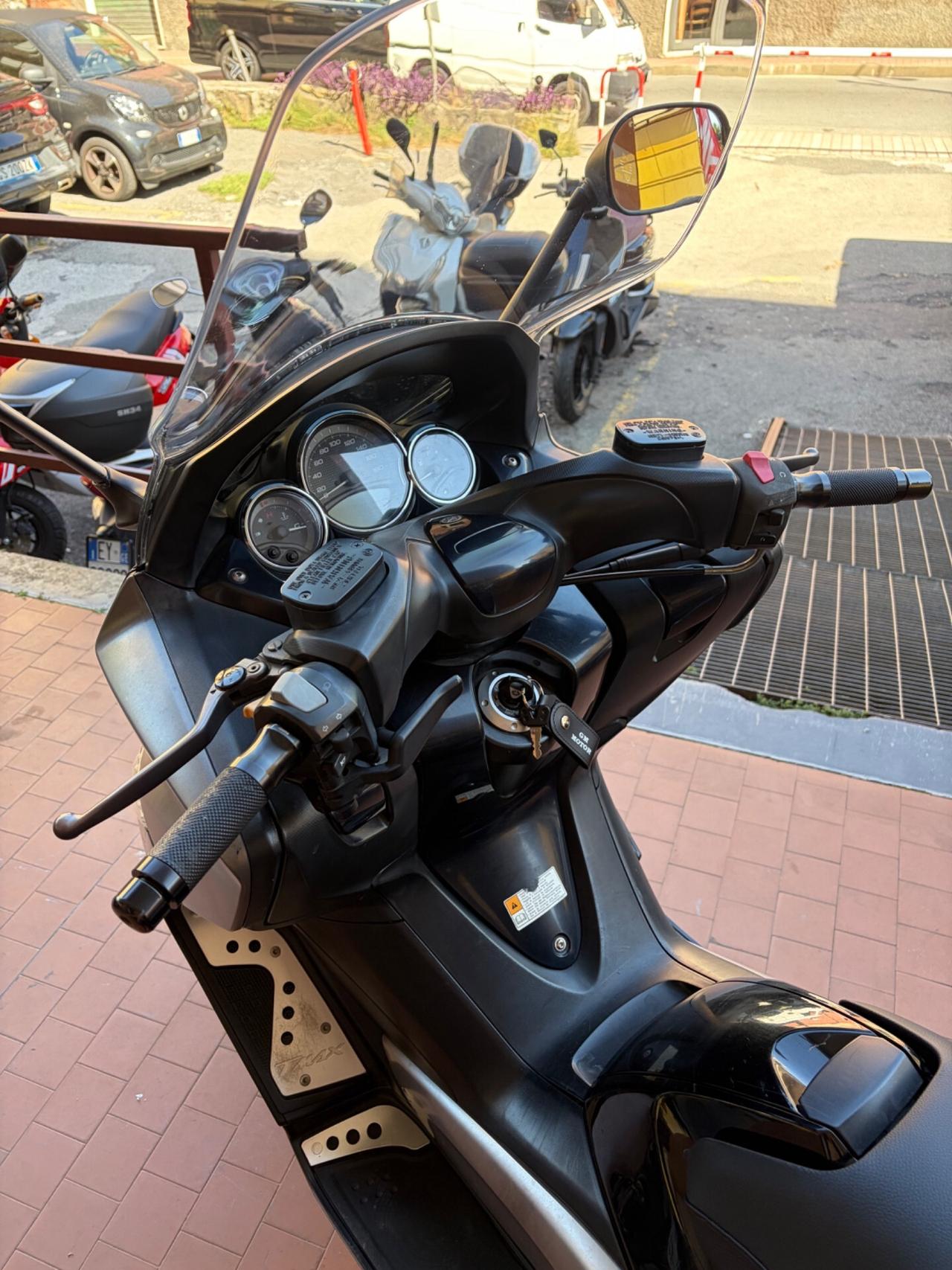Yamaha T Max - 2010