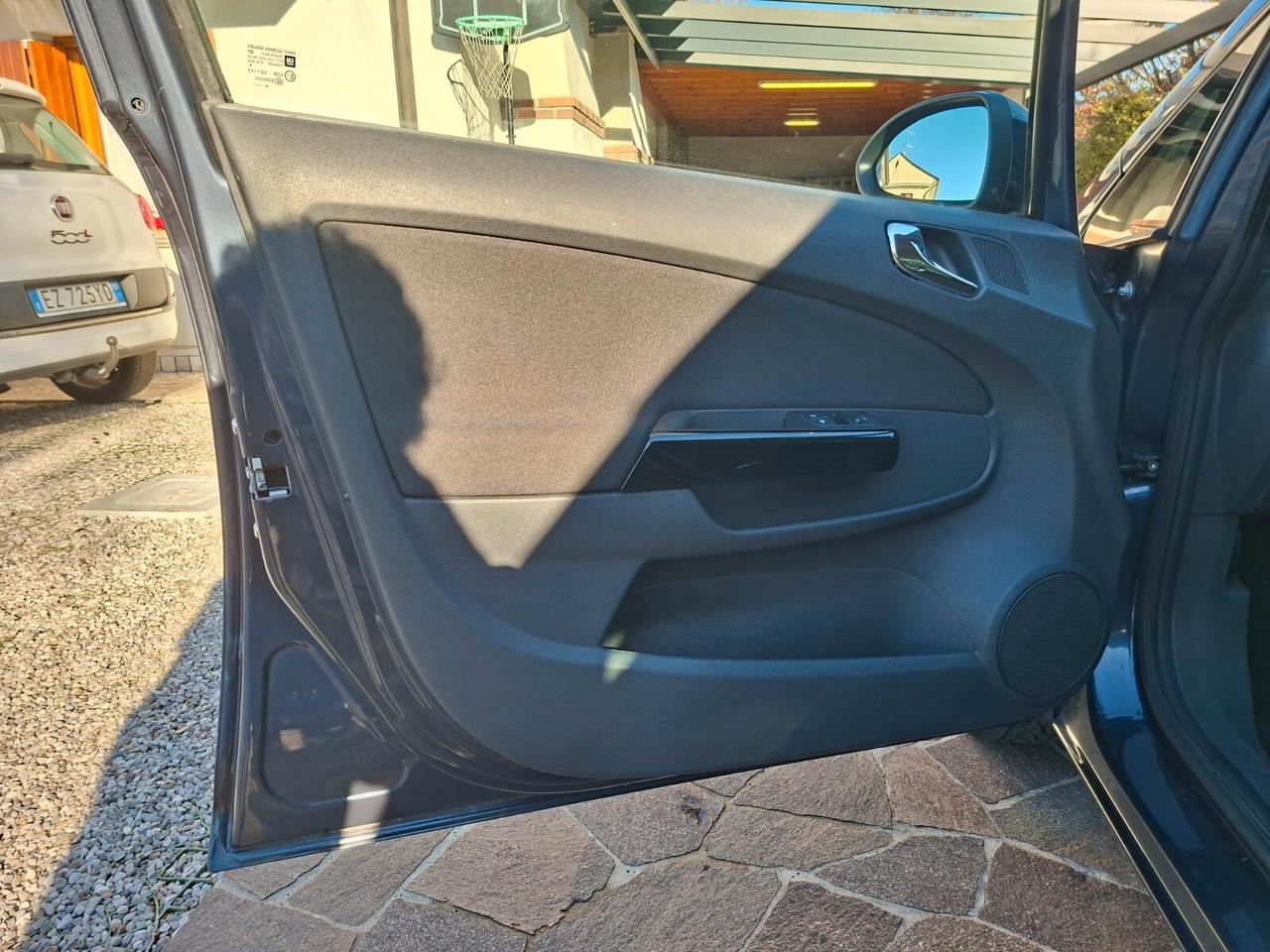 Opel Corsa 1.2 5 porte Edition