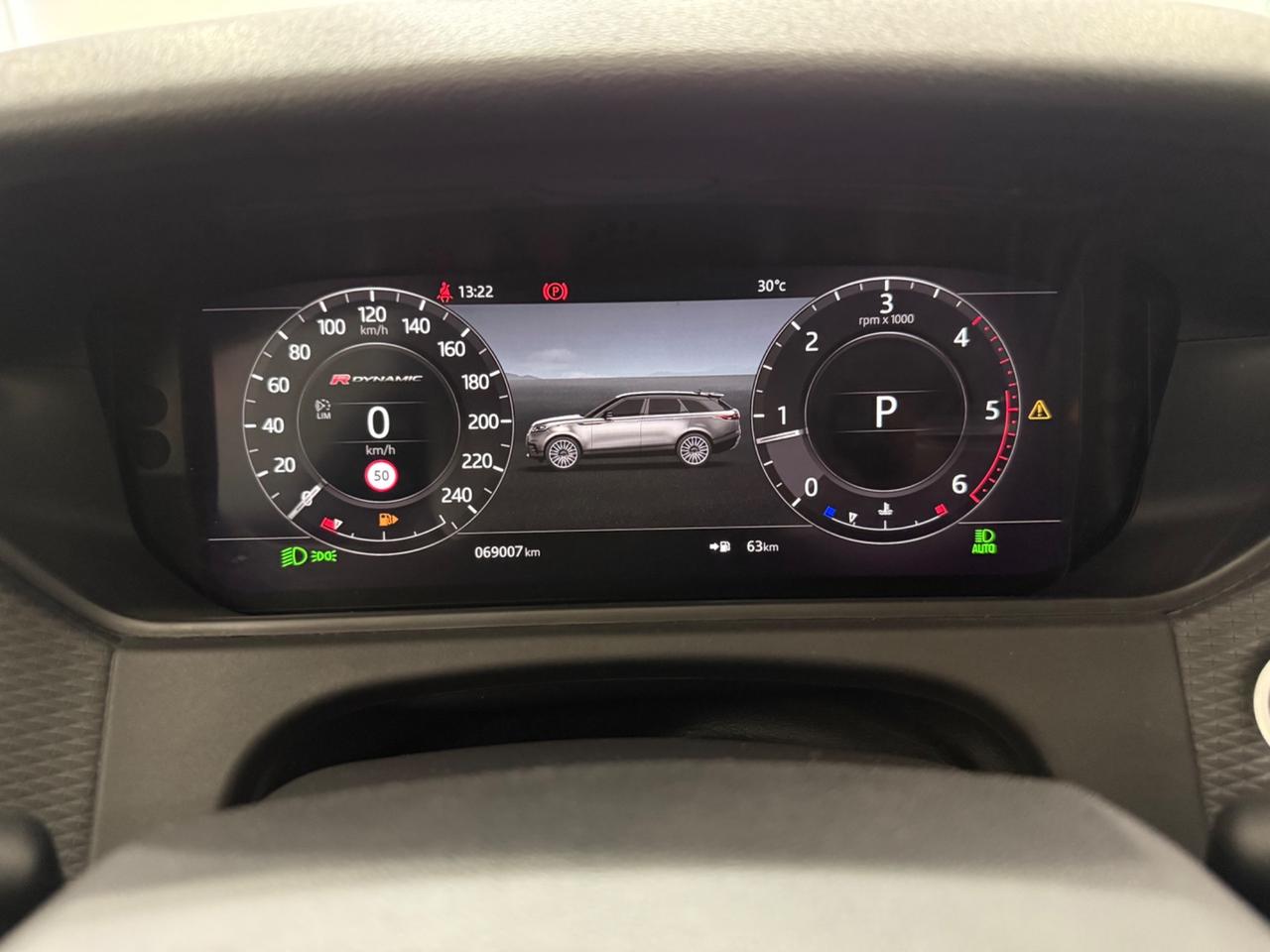 LAND ROVER RANGE ROVER VELAR DINAMIQUE 2.0 BITURBO 240CV