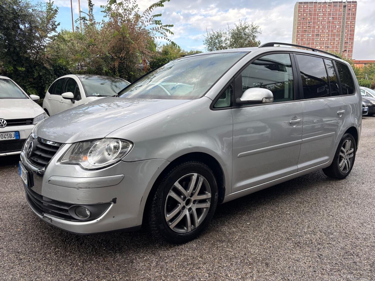 Volkswagen Touran 1.6 Bifuel GPL