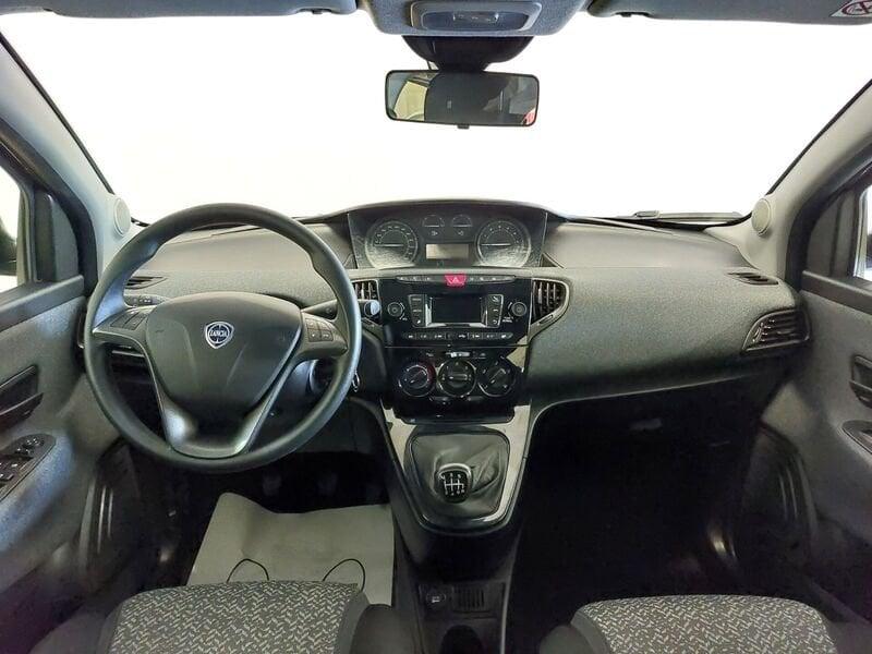 Lancia Ypsilon Ypsilon 1.0 FireFly 5 porte S&S Hybrid Silver Plus