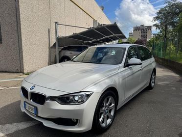 BMW 320 d Touring 184CV NAVI-XENO