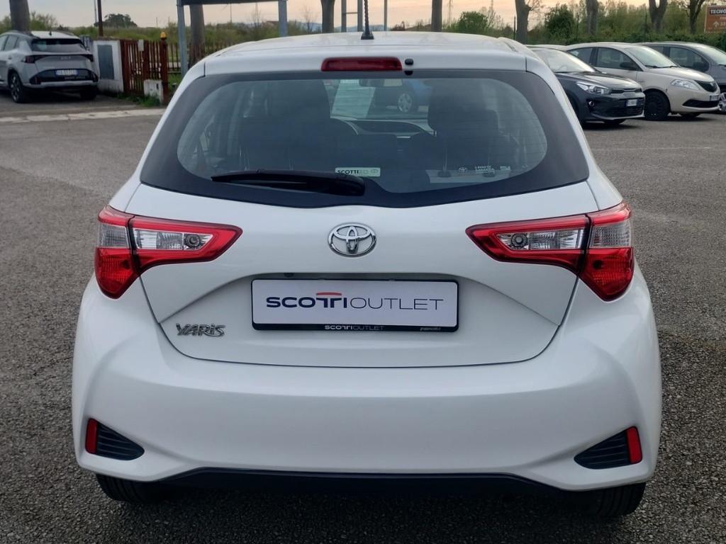 TOYOTA Yaris III 2017 - Yaris 5p 1.0 Cool my18
