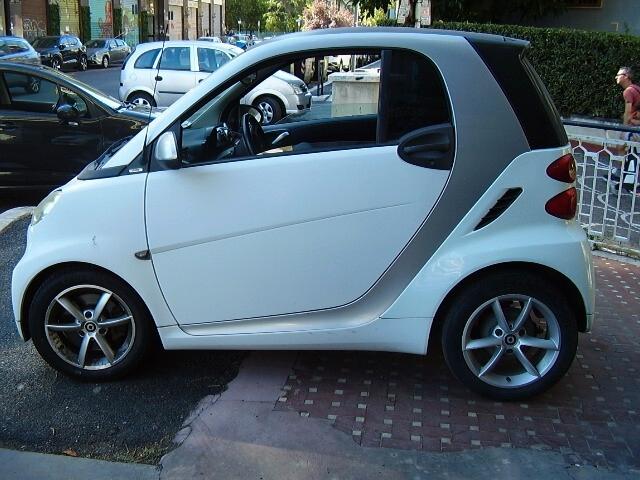 Smart ForTwo 1000 52 kW coupé passion