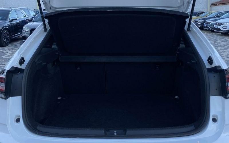 Volkswagen Taigo R-Line 1.0 TSI 110 CV