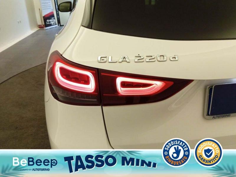 Mercedes-Benz GLA 220 D PREMIUM 4MATIC AUTO