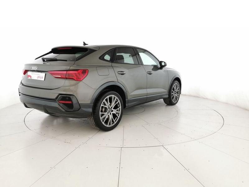 Audi Q3 Sportback 35 2.0 tdi Business Plus
