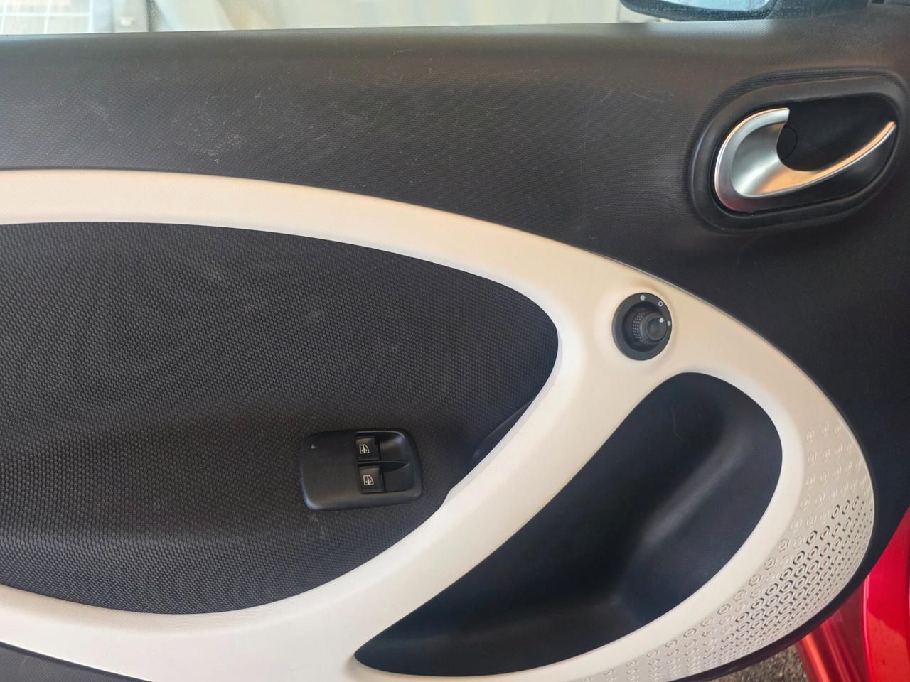 Smart ForFour 70 1.0 Passion