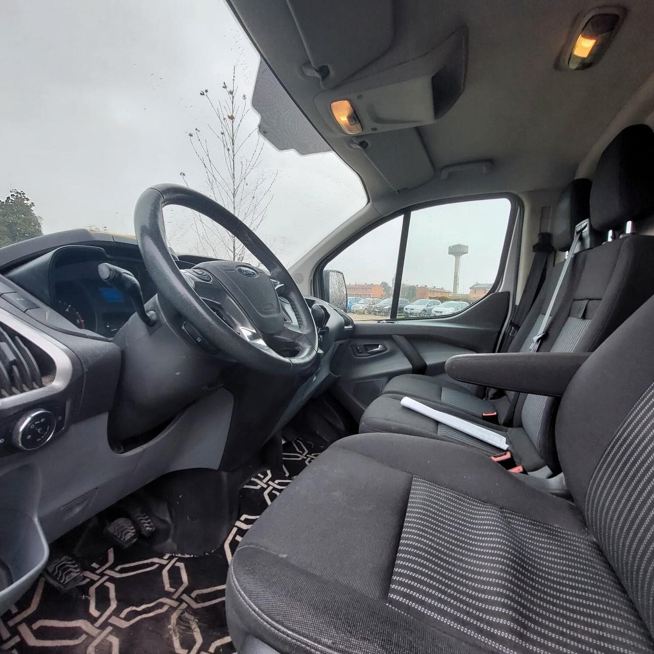 Ford Transit Custom 270 2.2 TDCi 155CV PC Furgone Trend